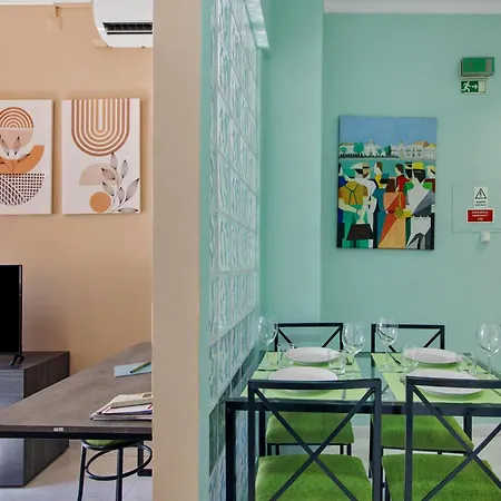 Downtown - Adentro Apartament *