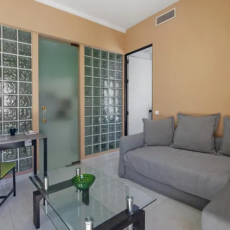 Downtown - Adentro *